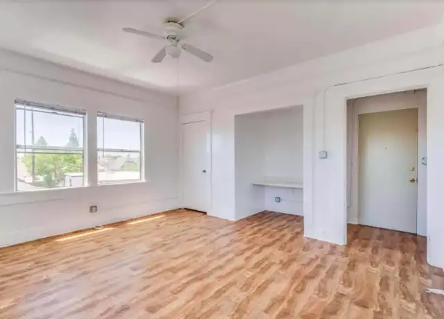 Property at 1026 W 22nd St Unit 17, Los Angeles, CA, 90007, 0 beds, 1 bath, [object Object]