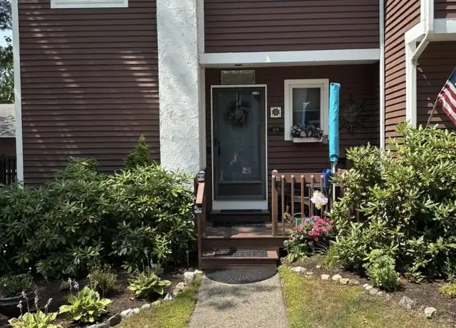 Property at 6 Crestview Ln, Laconia, NH, 03246, 2 beds, 2 baths, [object Object]