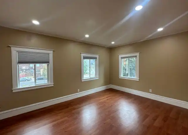 Property at 475 W MacArthur Blvd Unit 477, Oakland, CA, 94609, 3 beds, 1 bath, [object Object]