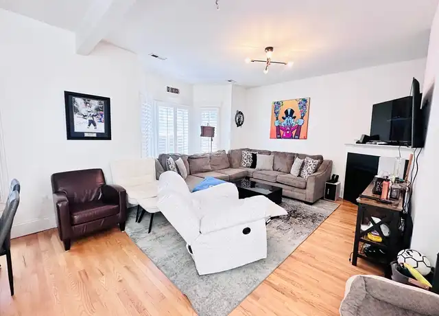 Property at 598 E 5th St #598, South Boston, MA, 02127, 2 beds, 1 bath, [object Object]