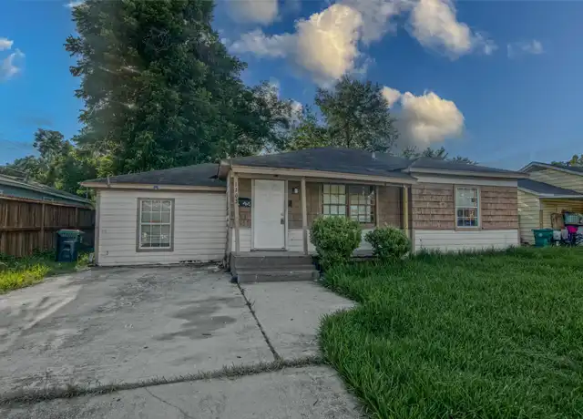 Property at 1105 Mobile Dr, Pasadena, TX, 77506, 3 beds, 1 bath, [object Object]