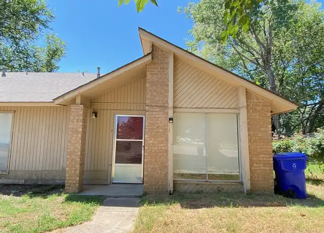 Property at 4244 Wembleton Cir #4246, Norman, OK, 73072, 2 beds, 1 bath, [object Object]