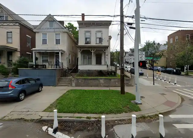 Property at 2800 Jefferson Ave, Cincinnati, OH, 45219, 4 beds, 2 baths, [object Object]
