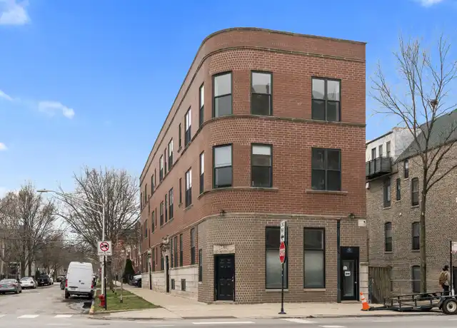 Property at 2701 W Augusta Blvd Unit 1, Chicago, IL, 60622, 2 beds, 1 bath, [object Object]
