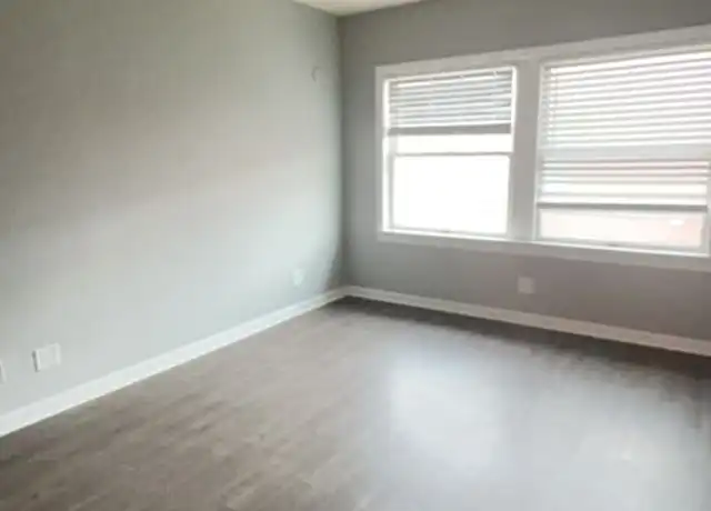 Property at 735 S 2nd St Unit 315, Louisville, KY, 40202, 1 bed, 1 bath, [object Object]