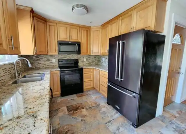 Property at 1912 Filbert St Unit Plex, Forest Grove, OR, 97116, 2 beds, 2 baths, [object Object]
