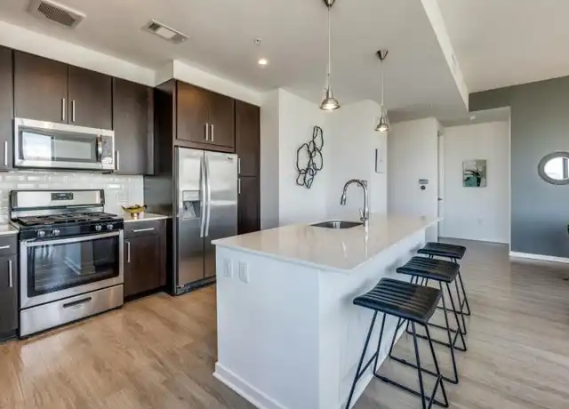 Property at 1901 Lauderdale St, Houston, TX, 77030, 1 bed, 1 bath, [object Object]