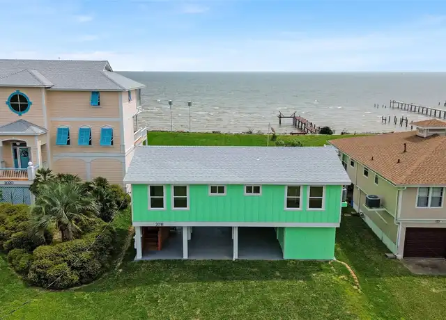 Property at 2018 Todville Rd, Seabrook, TX, 77586, 2 beds, 2 baths, [object Object]