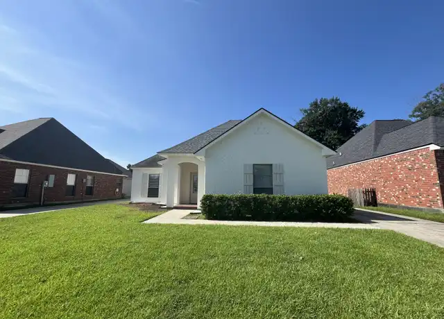 Property at 40357 Creekway Cove Ct, Gonzales, LA, 70737, 3 beds, 2 baths, [object Object]