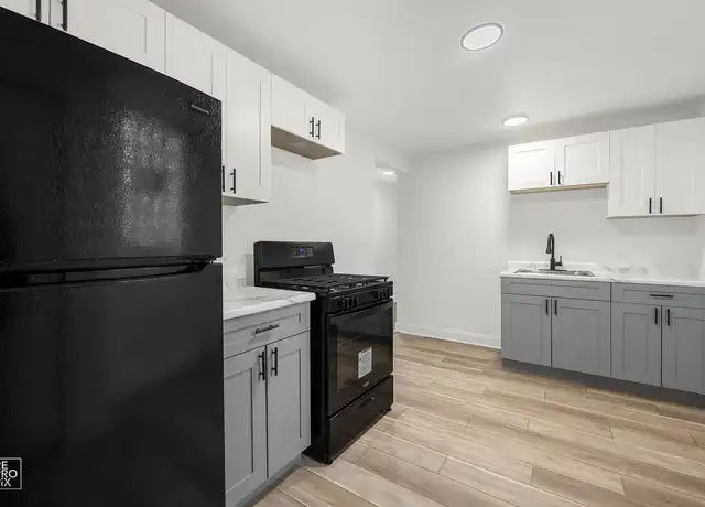 Property at 7655 S May St, Chicago, IL, 60620, 2 beds, 1 bath, [object Object]