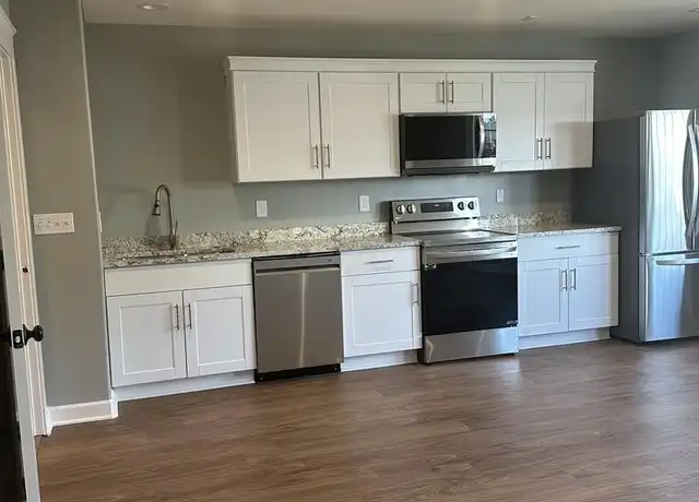 Property at 16807 SE 19th St, Vancouver, WA, 98683, 1 bed, 1 bath, [object Object]