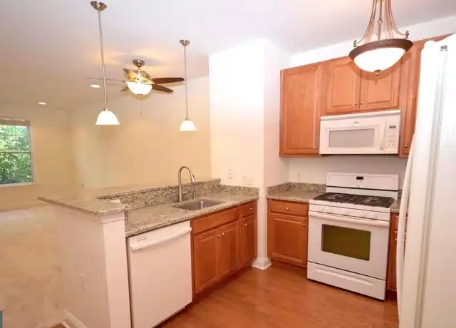 Property at 300 W Elm St #2213, Conshohocken, PA, 19428, 1 bed, 1 bath, [object Object]