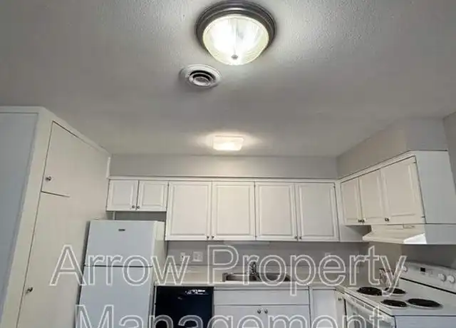 Property at 2501 N St, Lincoln, NE, 68510, 1 bed, 1 bath, [object Object]