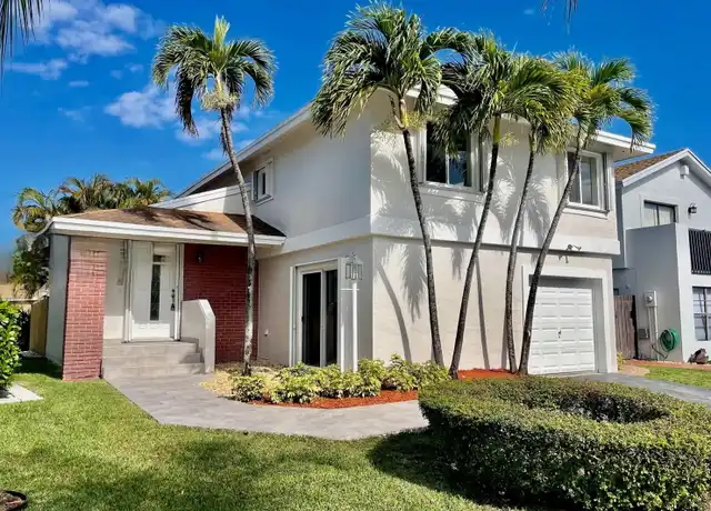 Property at 922 NW 106th Avenue Cir, Miami, FL, 33172, 4 beds, 2.5 baths, [object Object]