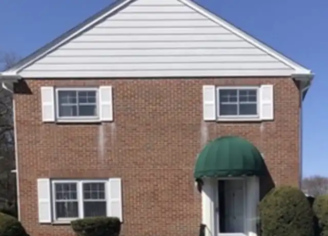 Property at 56 Emerson Gardens Rd #56, Lexington, MA, 02420, 2 beds, 1 bath, [object Object]