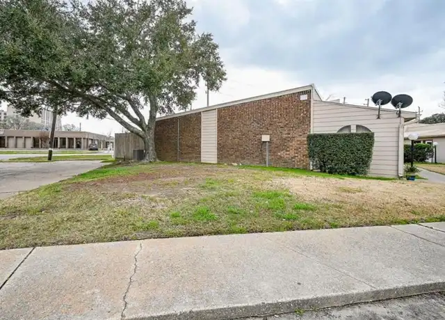 Property at 1014 Graham Dr Unit L1, Tomball, TX, 77375, 2 beds, 1 bath, [object Object]
