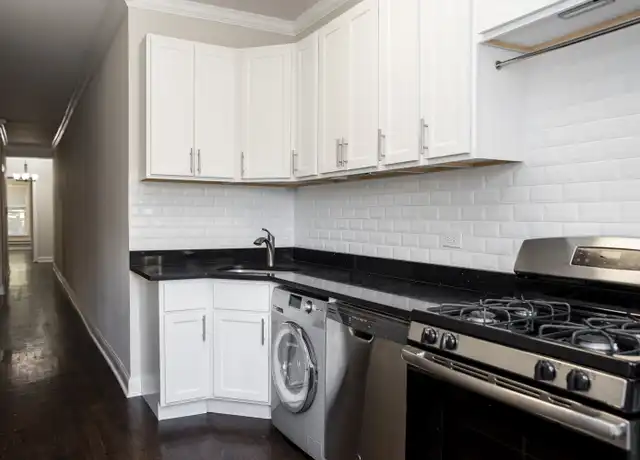 Property at 943 Judson Ave Unit 2, Evanston, IL, 60202, 2 beds, 1 bath, [object Object]