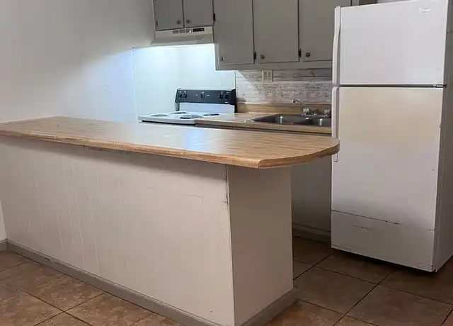 Property at 108 Smith Dr Unit 8, Saltillo, MS, 38866, 1 bed, 1 bath, [object Object]