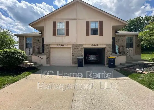 Property at 8640 N Hull Ave, Kansas City, MO, 64154, 3 beds, 2 baths, [object Object]
