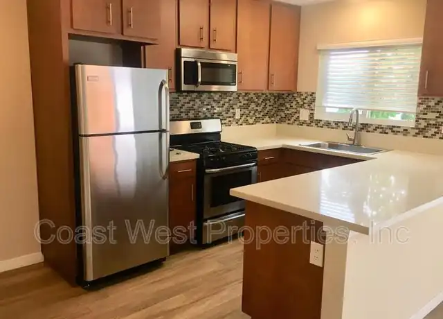 Property at 1051 Diamond St Unit 6, San Diego, CA, 92109, 1 bed, 1 bath, [object Object]