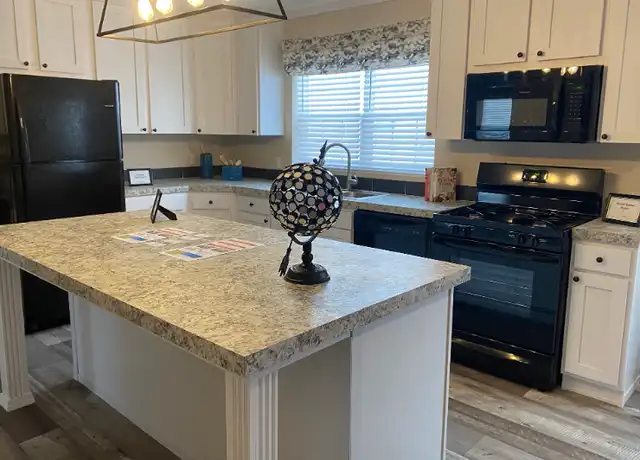 Property at 9103 N Union St Unit 194, Tecumseh, MI, 49286, 3 beds, 2 baths, [object Object]