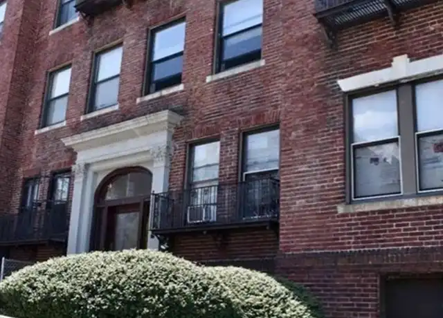 Property at 46 Park Vale Ave #1, Allston, MA, 02134, 4 beds, 1 bath, [object Object]