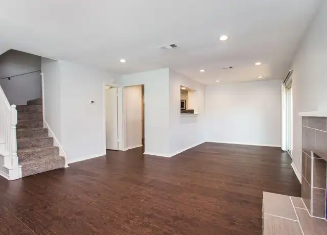Property at 13312 Goodland Pl Unit D, Farmers Branch, TX, 75234, 2 beds, 2.5 baths, [object Object]