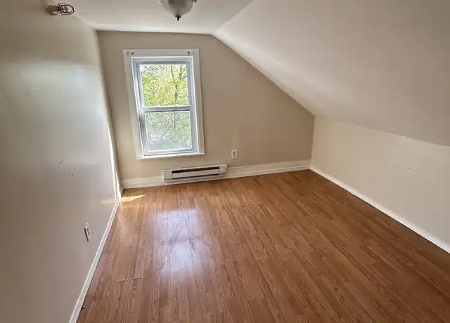 Property at 31 Prospect St Unit 3, Webster, MA, 01570, 2 beds, 1 bath, [object Object]