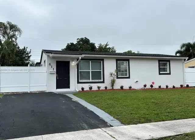 Property at 611 N 69th Way Unit 611, Hollywood, FL, 33024, 4 beds, 2 baths, [object Object]