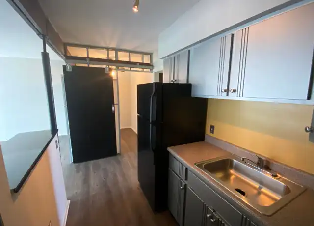 Property at 249 S Crooks Rd Unit 5, Clawson, MI, 48017, 1 bed, 1 bath, [object Object]