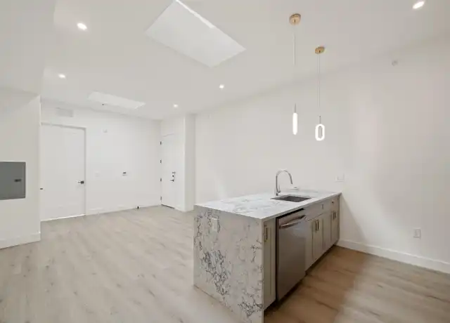 Property at 491 Broadway Unit 101, Bayonne, NJ, 07002, 1 bed, 1 bath, [object Object]