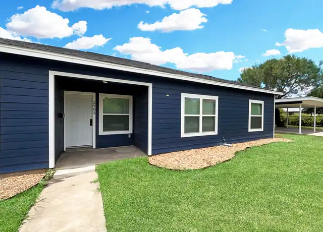 Property at 2903 S Zarzamora St, San Antonio, TX, 78225, 2 beds, 1 bath, [object Object]