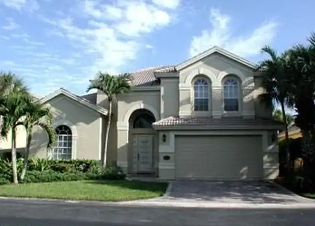 Property at 2312 Island Cove Cir, Naples, FL, 34109, 3 beds, 2.5 baths, [object Object]
