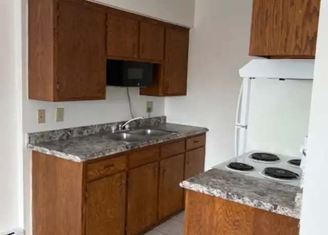 Property at 530 E Main St Unit 530-14, Anoka, MN, 55303, 1 bed, 1 bath, [object Object]