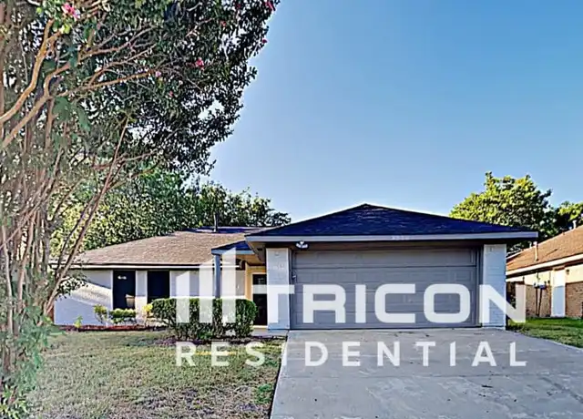 Property at 3910 Lillie St, Sachse, TX, 75048, 3 beds, 2 baths, [object Object]