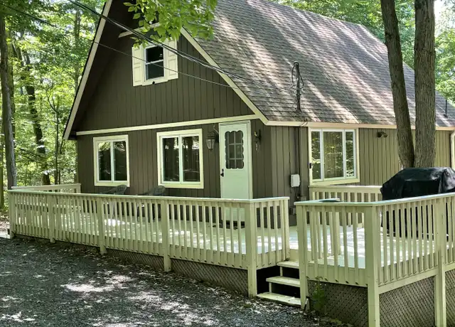 Property at 138 Ski Trl, Pocono Lake, PA, 18347, 3 beds, 2.5 baths, [object Object]