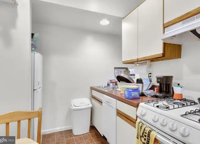 Property at 258 S 9th St Unit 1R, Philadelphia, PA, 19107, 1 bed, 1 bath, [object Object]