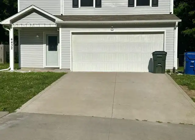 Property at 4432 N Michigan Ave, Davenport, IA, 52806, 3 beds, 2.5 baths, [object Object]
