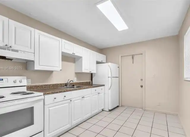 Property at 6116 SW 39th St Unit A, Miramar, FL, 33023, 2 beds, 1 bath, [object Object]