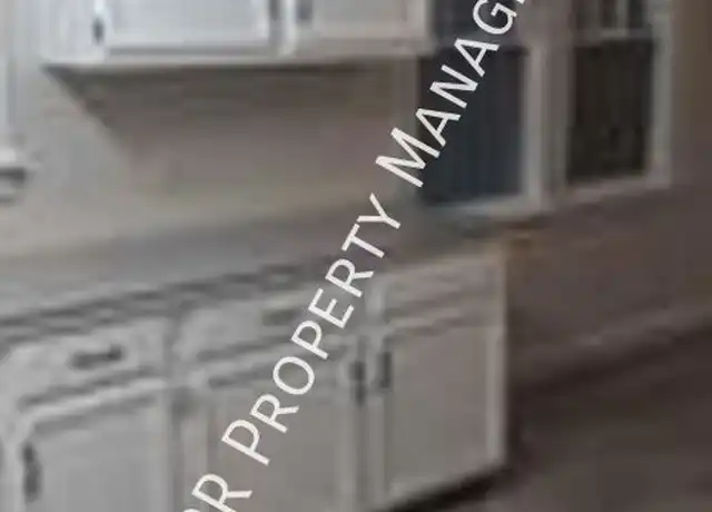 Property at 127 W Catawissa St Unit 4, Nesquehoning, PA, 18240, 2 beds, 1 bath, [object Object]