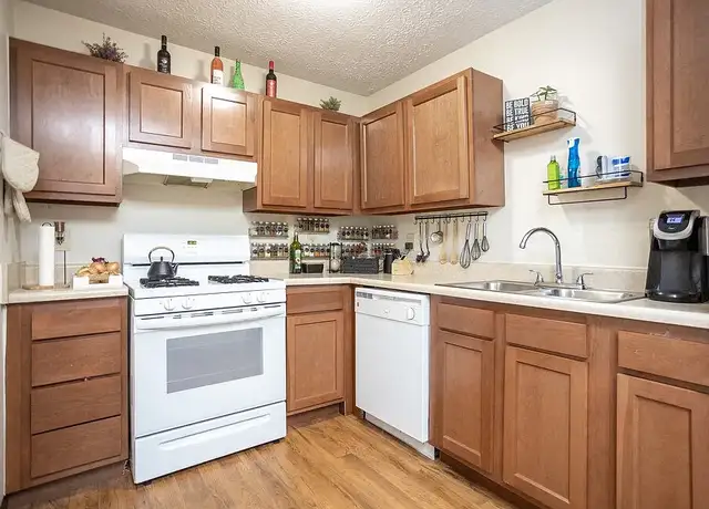 Photo of 5591 Rustling Way LN, Galloway, OH 43119