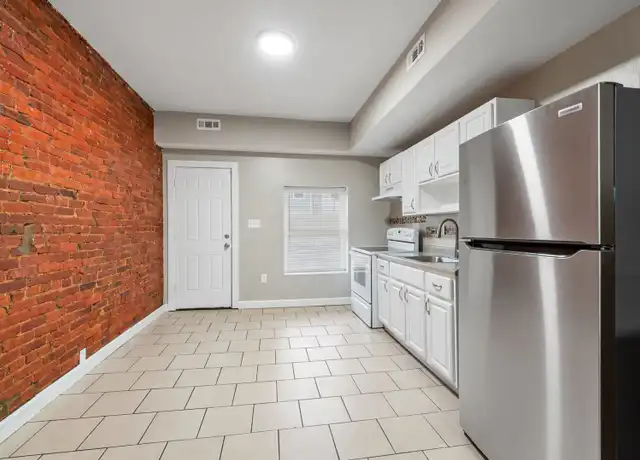 Property at 817 N Glover St, Baltimore, MD, 21205, 2 beds, 1 bath, [object Object]
