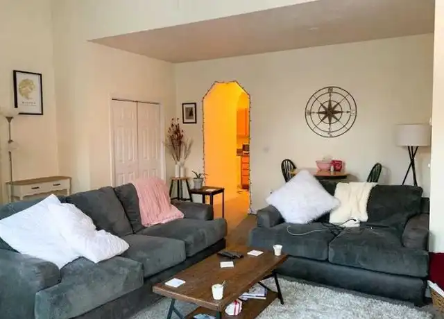 Property at 815 E 4th St, South Boston, MA, 02127, 2 beds, 1 bath, [object Object]