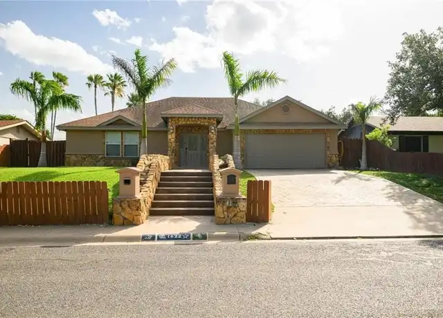 Property at 1622 Henderson St, Harlingen, TX, 78550, 3 beds, 2.5 baths, [object Object]
