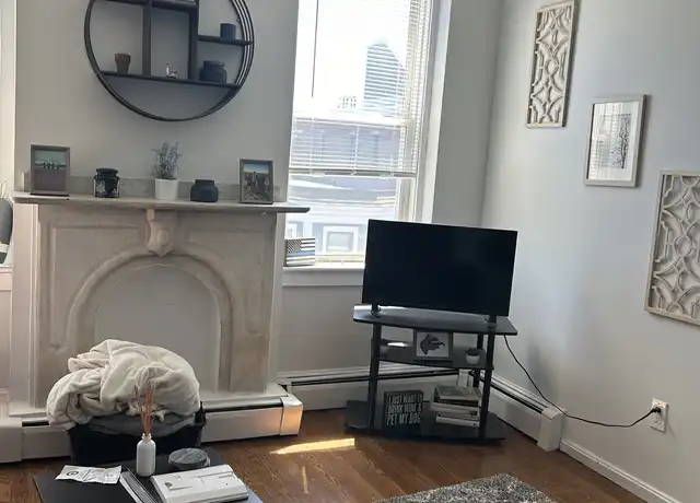 Property at 722 E 6th St Unit 3L, South Boston, MA, 02127, 1 bed, 1 bath, [object Object]