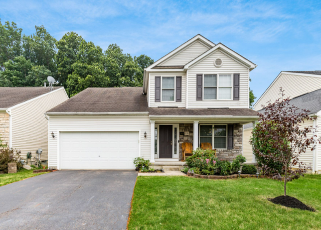 Photo of 235 Kastlekove Dr, Lewis Center, OH 43035