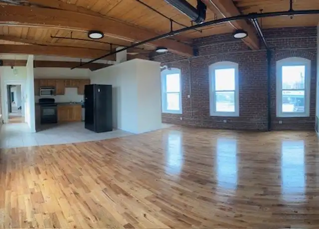 Property at 85 Harding St Unit 4B, Worcester, MA, 01604, 2 beds, 2 baths, [object Object]