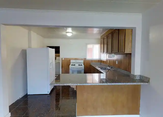 Property at 2915 Stanton St Unit C, Berkeley, CA, 94702, 1 bed, 1 bath, [object Object]