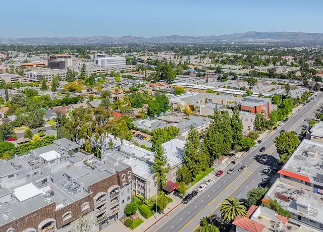Property at 5405 Lindley Ave, Tarzana, CA, 91356, 1 bed, 1 bath, [object Object]