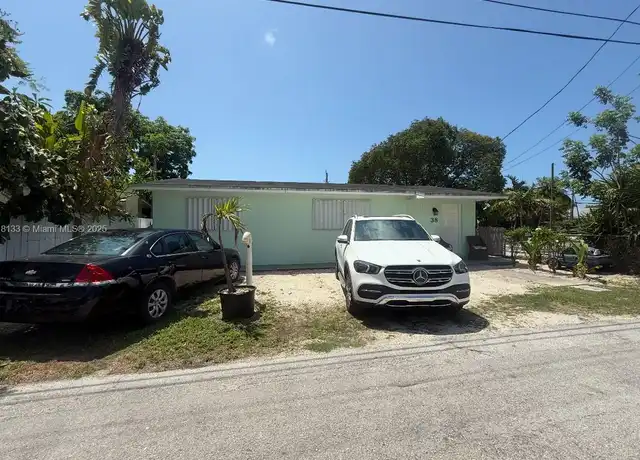 Property at 38 Silver Springs Dr, Key Largo, FL, 33037, 3 beds, 1 bath, [object Object]